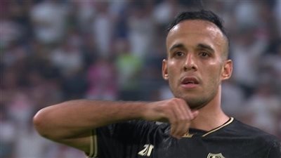 ناصر منسي يعبر عن غضبه بسبب عدم مشاركته في مباريات الزمالك 