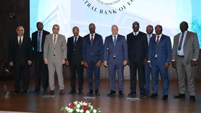  المركزي يستقبل وفد دول غرب إفريقيا للاطلاع على دار طباعة النقد الجديدة
