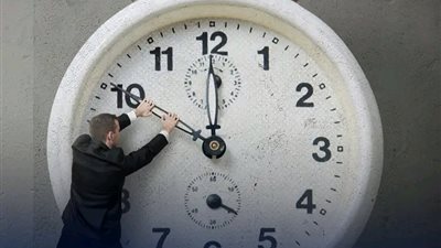 عودة التوقيت الصيفي في مصر 2025.. متى يبدأ وما تأثيره