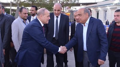 وزير الكهرباء: روح الأسرة الواحدة سر النجاح.. ويكرّم المتميزين في إفطار العاملين