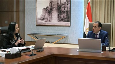 رئيس الوزراء يتابع حصر التكلفة الاقتصادية لرعاية اللاجئين والوافدين في مصر