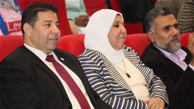 خيمة القيادات الشبابية تنطلق بمحاضرة عن الأمن القومي وعروض فنية من أربع محافظات