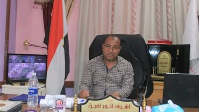 مواطن يطعن رئيس الوحدة المحلية لمركز دشنا أثناء حملة إزالة مخالفات