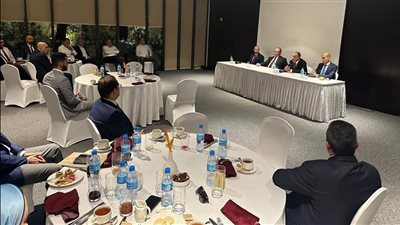 وزير الخارجية يعرب عن التقدير لدور الجالية المصرية في تنزانيا في تعزيز الروابط بين البلدين