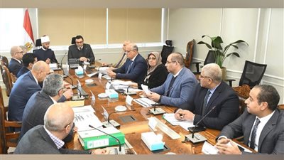 تعاون مشترك بين وزارتي الإسكان والأوقاف لدعم المشروعات القومية