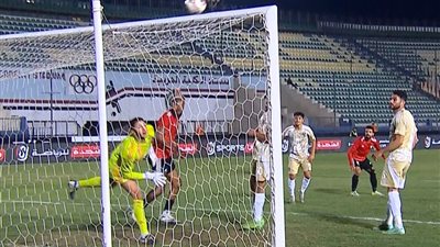 خبير تحكيمي يفجر مفاجأة: ركلة جزاء الأهلي أمام طلائع الجيش 