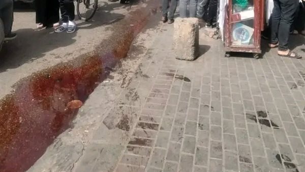 خلف الحدث