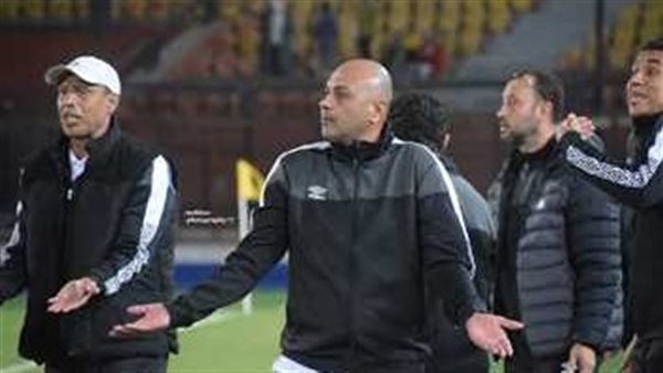 عمرو أنور 