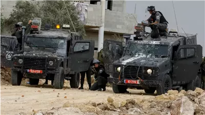مستوطنون يقتحمون الأقصى وسلسلة واسعة من الاعتقالات يشنها جيش الاحتلال الإسرائيلي