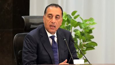 رئيس الوزراء: توقعات الاقتصاد المصري إيجابية وانخفاض معدل البطالة لـ 6.5%