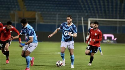 بيراميدز ينهي الشوط الأول متقدمًا بثلاثية نظيفة على البنك الأهلي في نصف نهائي كأس مصر