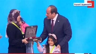 الرئيس يكرم أسر شهداء ومصابي القوات المسلحة والشرطة خلال احتفالية عيد الفطر