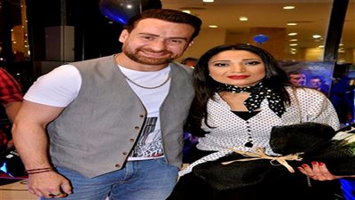 وفاة زوجة الفنان نضال الشافعي بعد صراع مع المرض