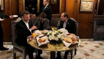 ما الذي يميز مطعم نجيب محفوظ بخان الخليلي ليتناول فيه السيسي وماكرون العشاء