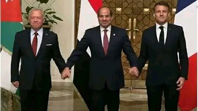 تفاصيل المكالمة بين السيسي وماكرون وعبدالله وترامب لوقف النار في غزة