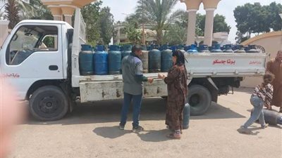 محافظ الشرقية يوجه بتوفير 1000 أسطوانة غاز بعد حريق مستودع عزبة عبد العاطي الأشقر
