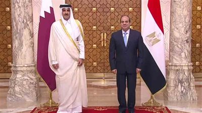 السيسي يبحث هاتفيا مع أمير قطر مستجدات الأوضاع الإقليمية في الشرق الأوسط