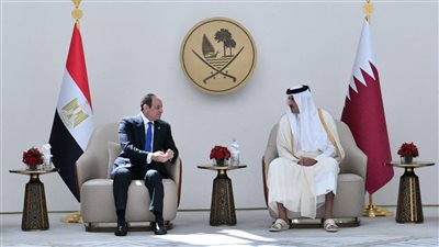السيسى: مصر تستهدف زيادة عدد السائحين من 16 إلى 30 مليون سائح