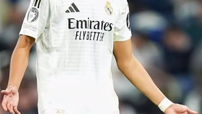 رد فعل مبابي في غرفة الملابس بعد طرده أمام ألافيس