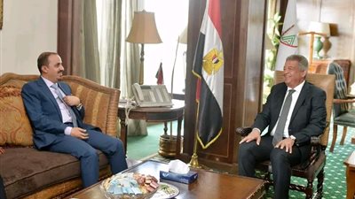  الأعلى للإعلام يبحث تعزيز التعاون الإعلامي مع وزير الإعلام اليمني