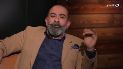 دكتور التجميل حسام أبو العطا يثير الجدل: «التجميل مش حرام وبنرجع الملامح لأصل خلقها»