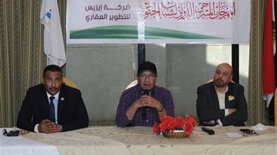 أحمد الشافعى فى ندوة بمسرح الجنوب بقنا 