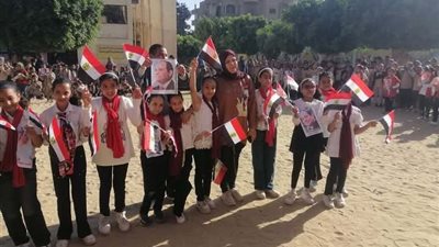 «النهضة الجديدة الابتدائية» بنجع حمادي تحتفل بذكرى تحرير سيناء | صور   