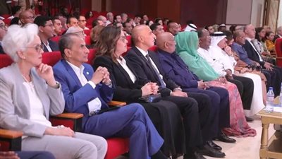 مصر للطيران تحتفل بمرور 50 عامًا على رحيل أم كلثوم في جيبوتي