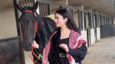 سارة الأردنية ترد لأول مرة وتكشف حقيقة علاقتها بحسام حبيب.. ما القصة؟