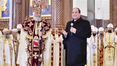 الرئيس السيسي يهنئ البابا تواضروس وأقباط مصر بعيد القيامة المجيد