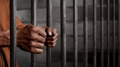جريمة مأساوية في قنا.. حبس شاب أنهى حياة والده لرفضه زواجه
