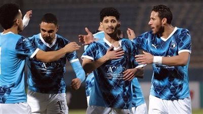 فيفا يوقف قيد نادي بيراميدز وعدد من الأندية المصرية بسبب قضايا انتقالات