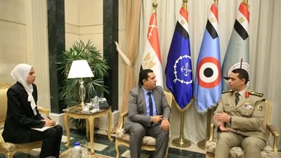 المتحدث العسكري يهنئ الشعب المصري بمناسبة الذكرى الـ43 لعيد تحرير سيناء ويستعرض تطورات القوات المسلحة