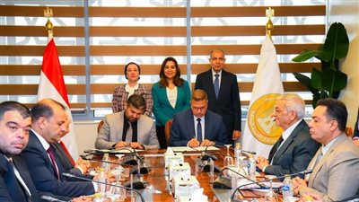 وزيرة التنمية المحلية: محافظة المنيا تشهد  تنفيذ عدد من مشروعات البنية التحتية لمنظومة المخلفات البلدية الصلبة