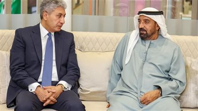 وزير السياحة يلتقي رئيس هيئة الطيران المدني والخطوط الجوية الإماراتية لبحث تعزيز التعاون