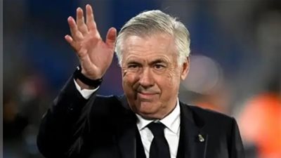 أنشيلوتي يتمسك بالبقاء في ريال مدريد رغم العروض الخارجية والضغوط