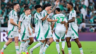 ريمونتادا آسيوية تُشعل المدرجات.. الأهلي السعودي يعبر إلى النهائي على حساب فيسيل كوبي بثنائية مثيرة