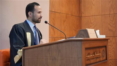  السادات ينال الماجستير عن معالجة قنوات مشاهير الرياضة على يوتيوب للأحداث المصرية