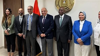 وزير الكهرباء يجتمع مع مؤسسة التمويل الدولية 