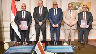  بروتوكول تعاون بين أكاديمية علوم الطيران و مصنع الإلكترونيات لتصنيع محاكيات الطيران وتطوير منظومة التدريب 