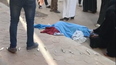 رجل يُلقي زوجته من الطابق الخامس أمام أطفاله بمدينة العبور