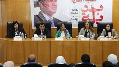  محافظ المنيا.. كل الدعم لتمكين ذوي الهمم