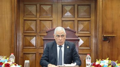 بتوجيهات النائب العام.. النيابة تراجع أوضاع النزلاء داخل مركز برج العرب