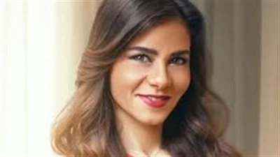 قواقع خطيرة في التوت المصري.. سالي فؤاد تحذر من خطر صحي