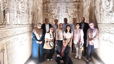محافظ قنا : تعزيز التعاون الدولي لتحويل دندرة إلى وجهة سياحية ريفية
