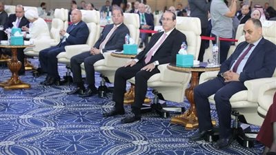 وزير المالية: الحكومة طرحت للقطاع الخاص.. خطة طموحة جدًا للاستثمار فى مشروعات الطاقة الجديدة والمتجددة حتى ٢٠٣٠