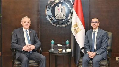 وزير الاستثمار يلتقي رئيس مجلس النواب للجمعية الوطنية لجمهورية بيلاروسيا لبحث التعاون بين البلدين 