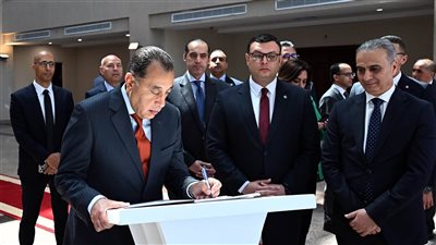 رئيس الوزراء يتفقد مكونات المقر الرئيسي الجديد لجهاز حماية المستهلك