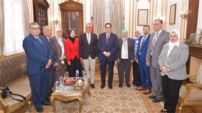 تجديد الاعتماد المؤسسي والبرامجي لكلية الطب البيطري بجامعة القاهرة رسميًا 