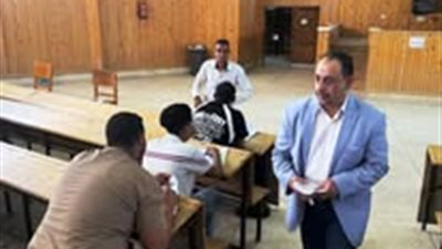 انتهاء امتحانات الفصل الدراسي الثاني بكلية الحقوق بقنا